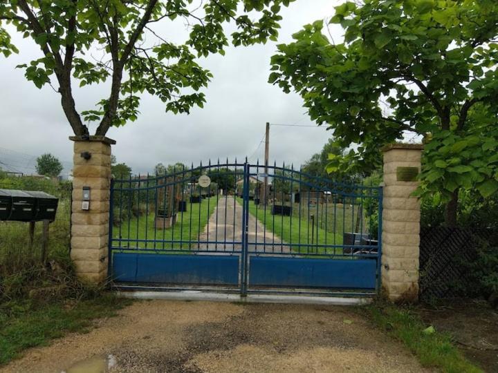 Belle Maison Du Quercy Septfonds Exteriör bild