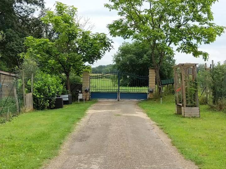 Belle Maison Du Quercy Septfonds Exteriör bild